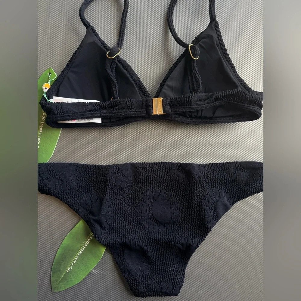 FARM RIO BLACK SUNNY BIKINI TOP AND BOTTOM SET